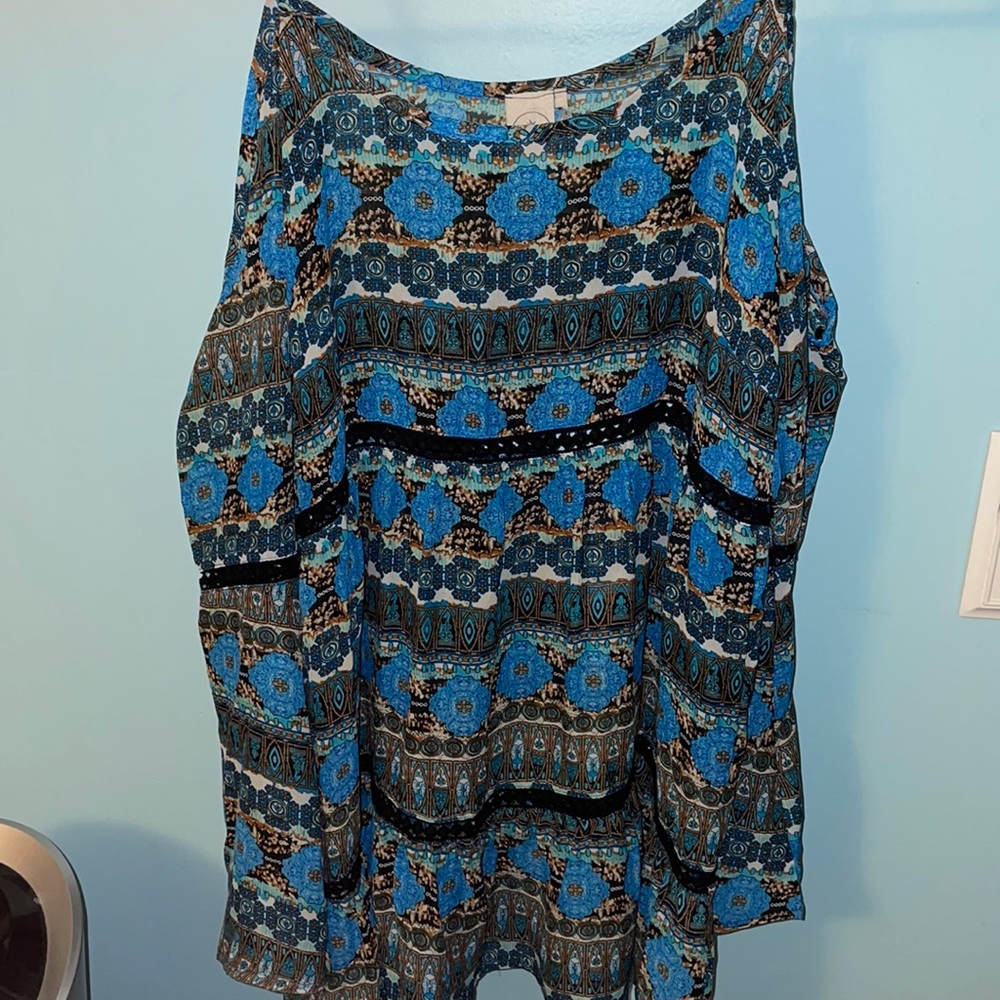 💙 Paper Crane- Off The Shoulder Blouse